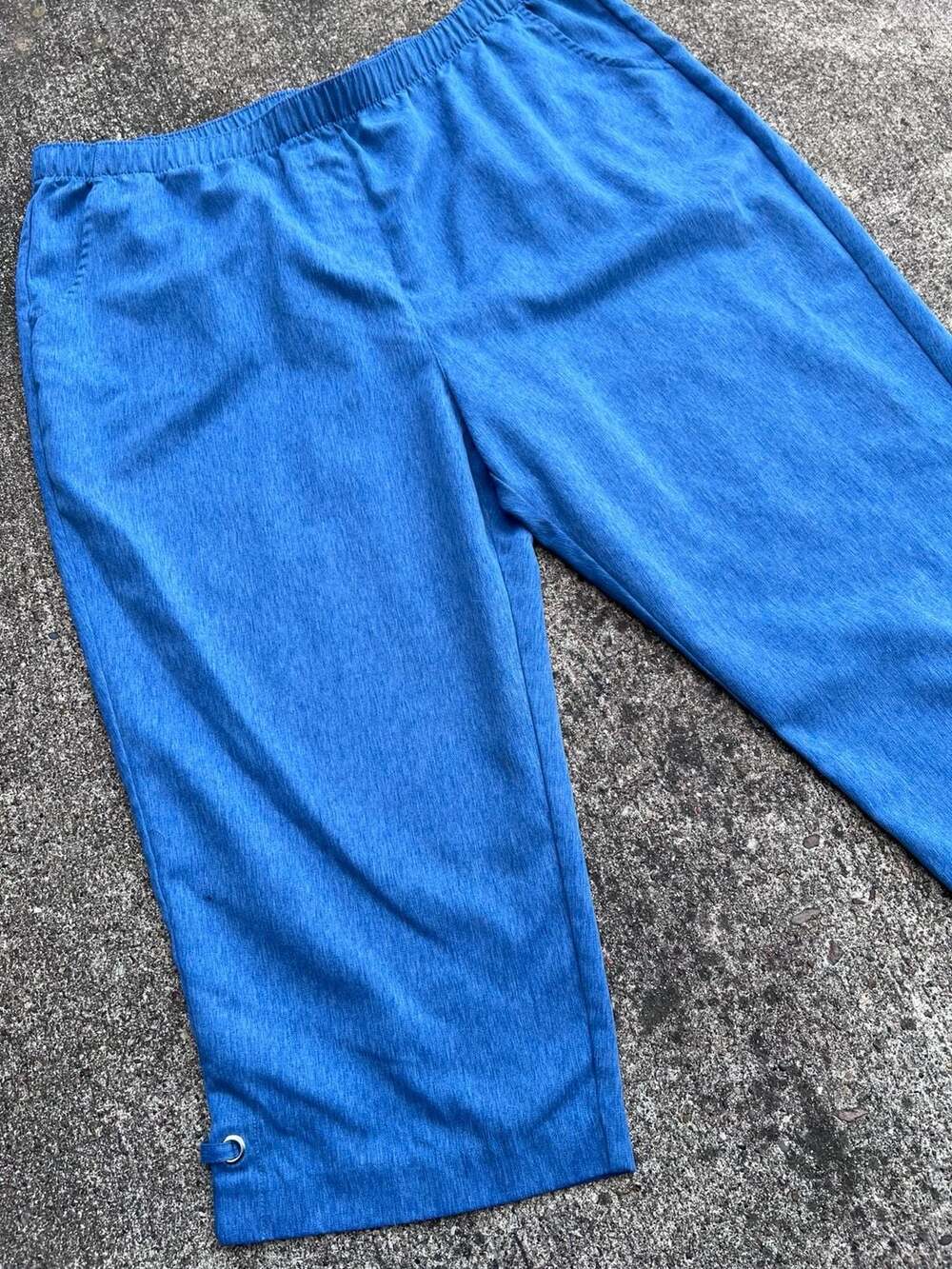 Allison Daley Pull-On Capri Pants Size 18 Blue Faux Denim - Picture 2 of 5